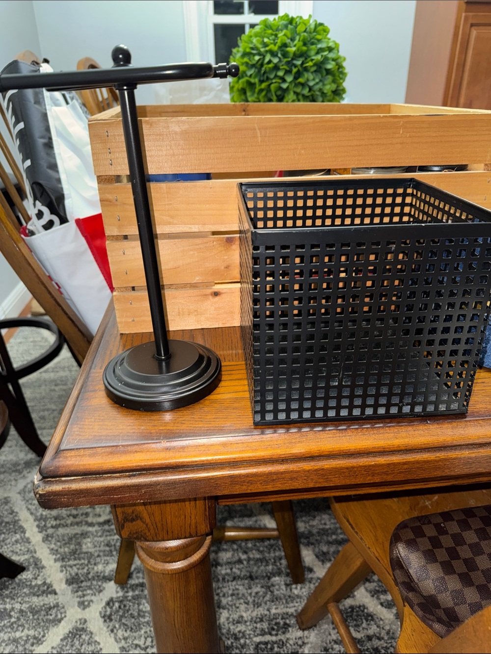 Black Metal Mesh Organizer Bin for Home and towel holder